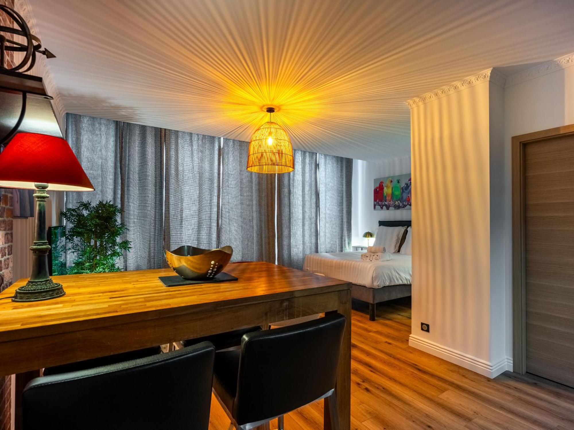 Le Relais Ducal - Appartements D'Hotes Vieille Ville Nancy Dış mekan fotoğraf