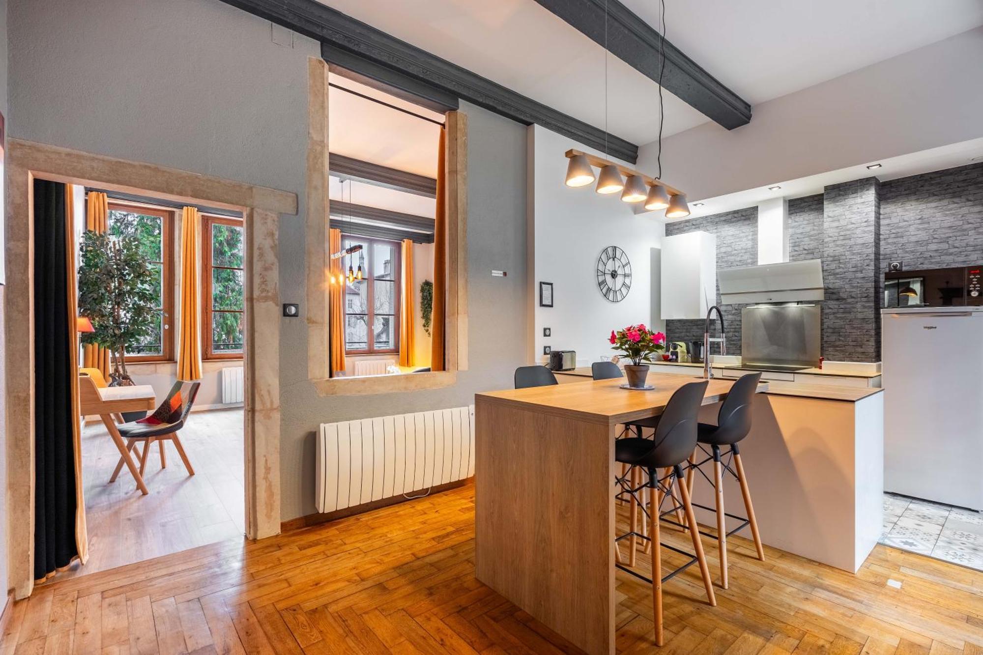 Le Relais Ducal - Appartements D'Hotes Vieille Ville Nancy Dış mekan fotoğraf